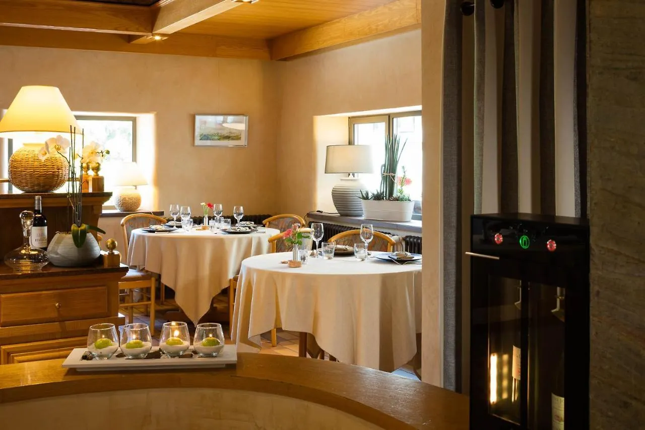 Hotel Le Chalet 그레세앙베르코르 3*,