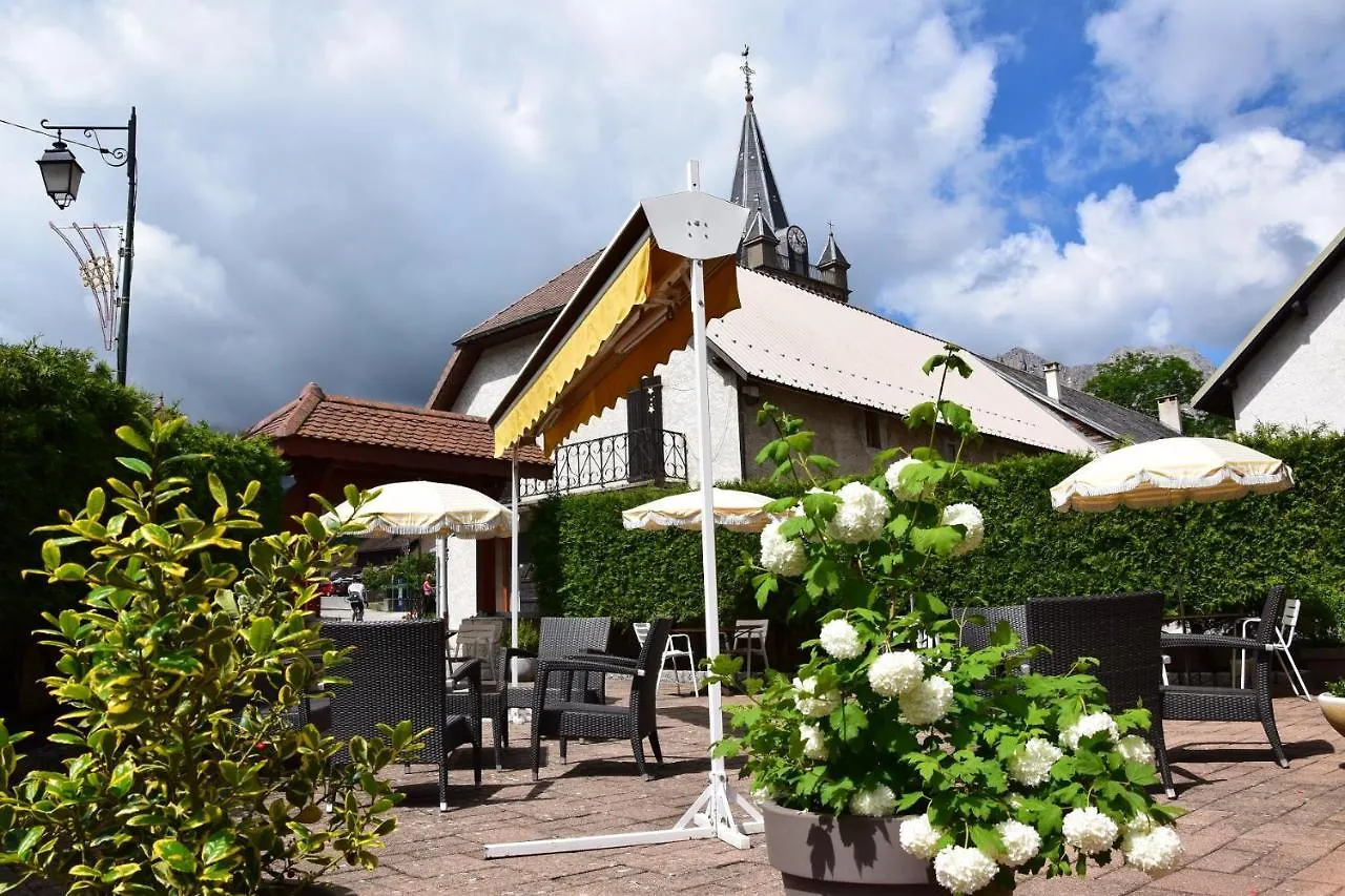 ***  Hotel Le Chalet Gresse-en-Vercors France